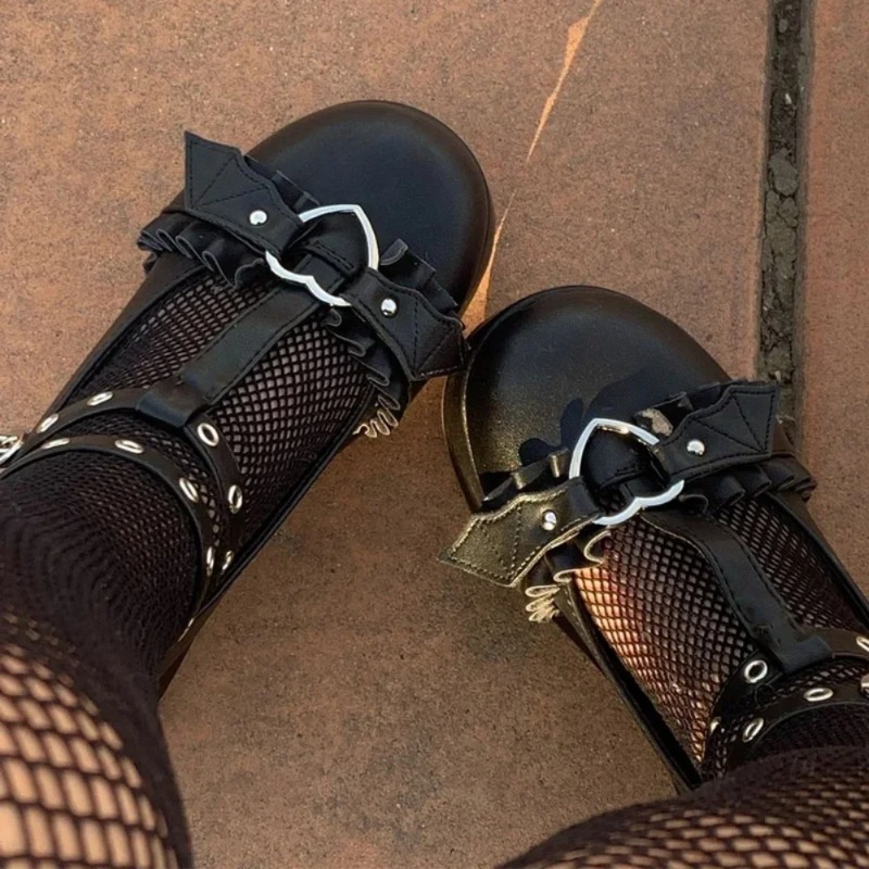 Boots - Novos Sapatos Mary Janes com Fivela
