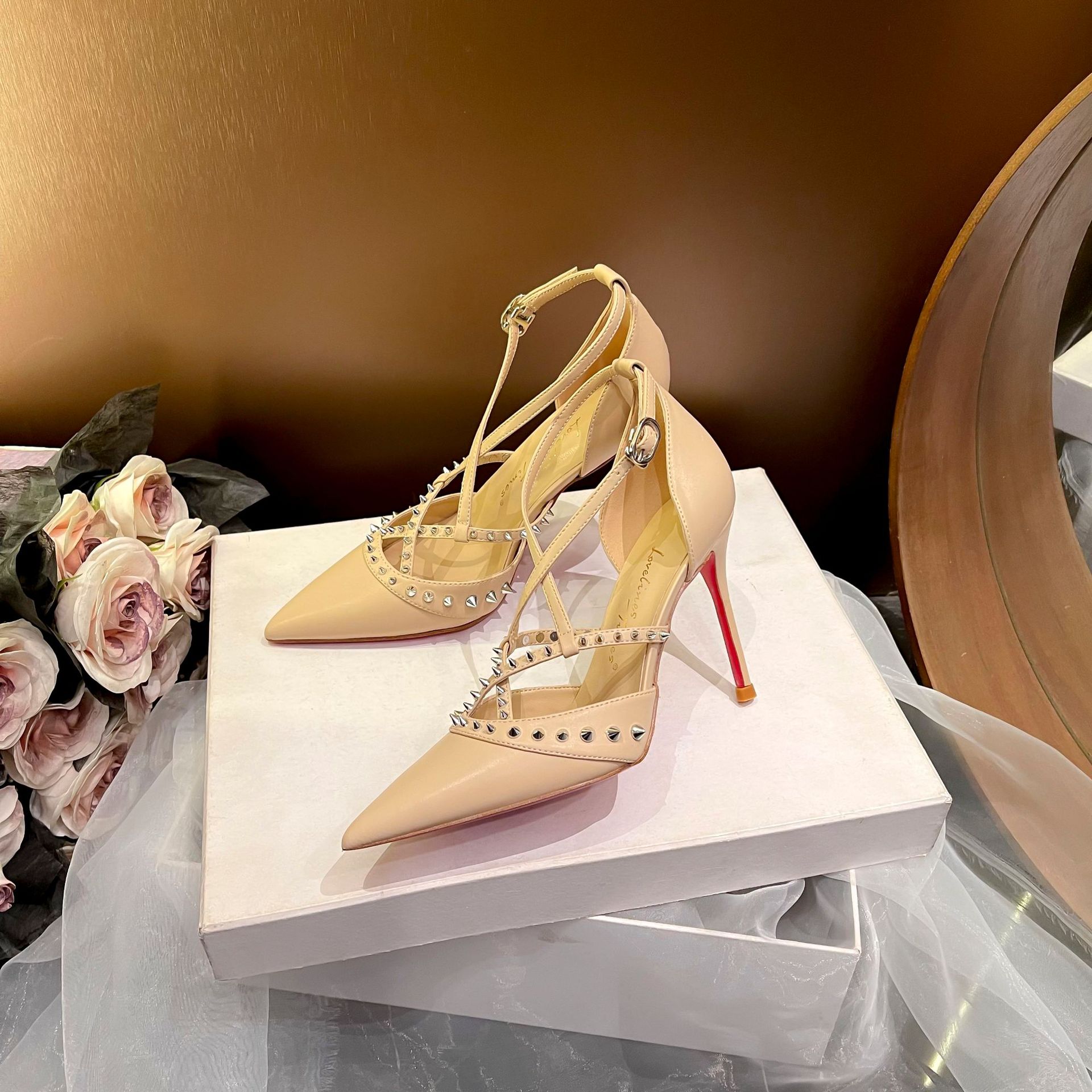 Mulher retro sapatos sandálias - Sandals avaliação e preço