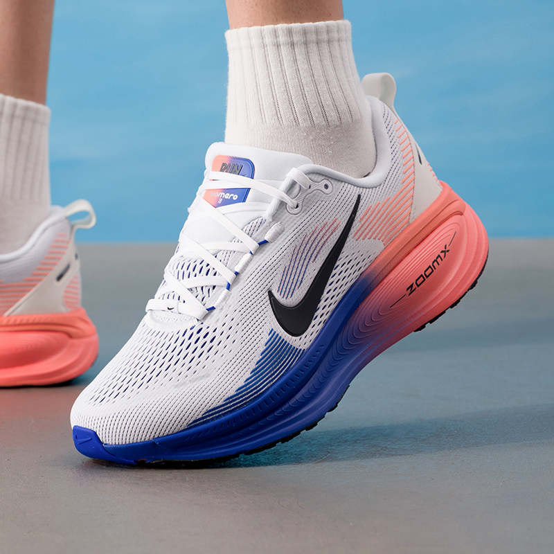 NIKE VOMERO 18 HM6803-114 Têni - Lightweight Road Running Shoes avaliação e preço